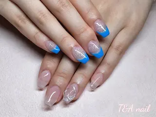 ミディアム ネイル T&A nailのネイルデザイン