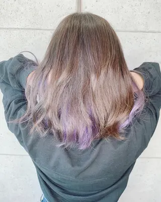 ミディアム カラー 福森 みずきのヘアスタイル