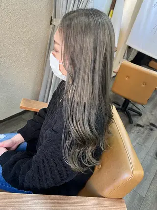 カラー 杉野 まみのヘアスタイル