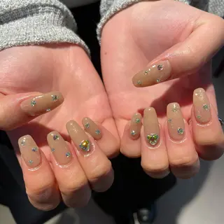 ネイル ﾔｽﾀﾞ ﾐﾅのネイルデザイン