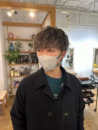 カラー パーマ メンズ 渋谷 メンズヘア⭐️ タニグチヨシユキのヘアスタイル