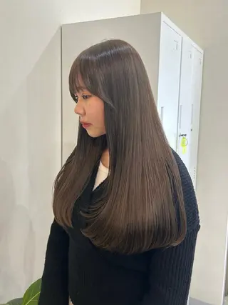 ロング MIDORI🎀 透明感/ベージュのヘアスタイル