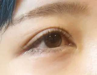 マツエク・マツパ 毛染め工房所属・まほ  平野/ 長吉六反/喜連瓜破のマツエク・マツパデザイン