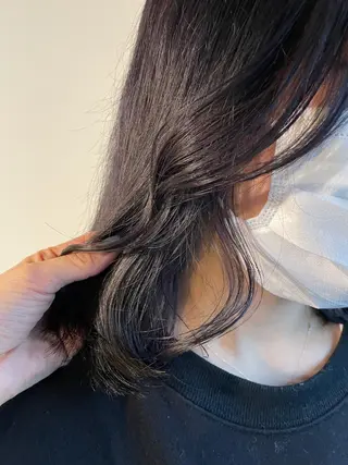 セミロング カラー ヘアアレンジ マツエク・マツパ 透明感カラー/推しカ ラー☁️JURAのヘアスタイル