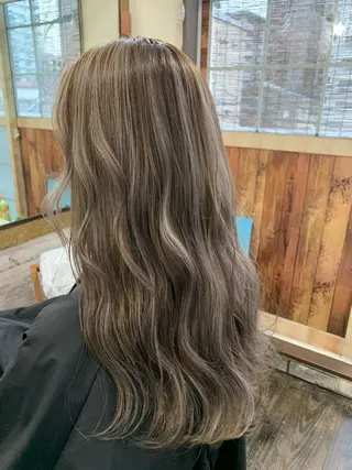 ロング 渡辺 健太のヘアスタイル