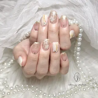 ネイル M2beauty Renaのネイルデザイン