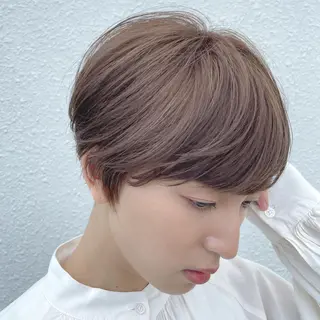 ショート カラー 宮本 聖希のヘアスタイル