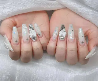 ネイル Lee Nailsのネイルデザイン