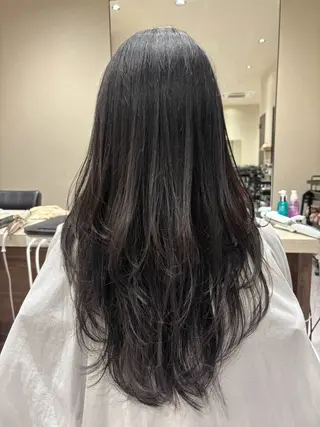 ロング GIEN Smart Salon by milbon 西宮ガーデンズ　プラス所属・吉原 星稀のヘアスタイル