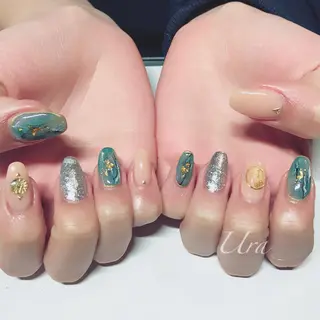 ネイル UrakoNail 《nail》のネイルデザイン