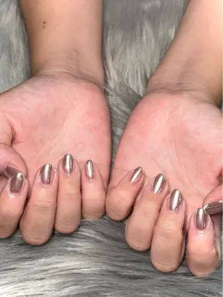 ネイル Momoka 🍑🎀のネイルデザイン