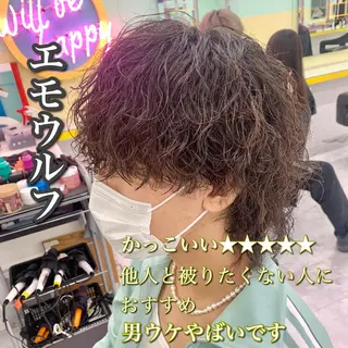 ショート パーマ メンズ 艶カラー の達人のヘアスタイル