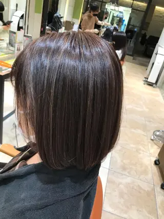 ミディアム カラー にしだ まりえのヘアスタイル