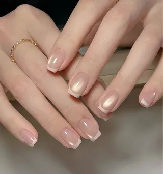 ネイル Nail salon recess池袋所属・惠 美奈のネイルデザイン