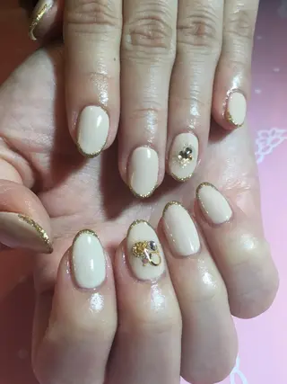 ネイル 古川 里美のネイルデザイン