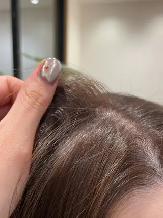 ミディアム カラー ofF élua所属・もりしま あやかのヘアスタイル