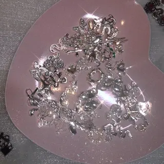 ネイル フィルイン、長さ出し 深爪矯正のネイルデザイン