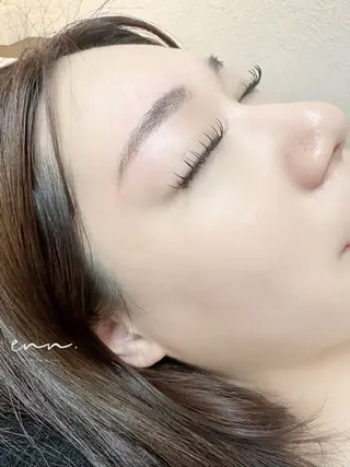 アイブロウ enn.《エンドット》所属・enn. 【眉毛/ネイル】のネイルデザイン