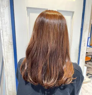 セミロング カラー 新井那紬🌿 arai nahoのヘアスタイル