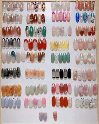 ネイル 高島 夏海のネイルデザイン