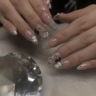 ネイル Megu 【 cutill 】のネイルデザイン