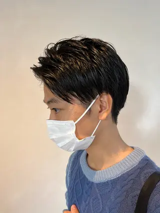 ショート メンズ キッズ 艶髪ブリーチ/レイヤ ー/竹本幸希のヘアスタイル