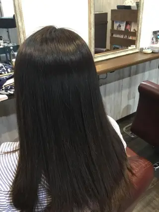 セミロング カラー 金崎 新吾のヘアスタイル