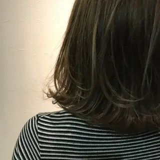 ミディアム カラー eins.hair所属・過去一の柔髪ヘア 🌿einshairのヘアスタイル