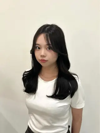 セミロング カラー 齋藤 清香のヘアスタイル