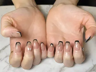 ネイル beautysalon amour所属・amour RIOのネイルデザイン