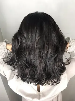 セミロング カラー L’atelier BROCANTE (ラトリエ ブロカント)所属・BROCANTE立川 karasawa.nのヘアスタイル