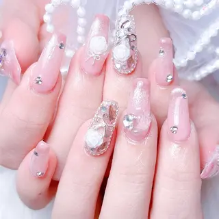 ネイル 🎀まゆ 🪽🐾のネイルデザイン