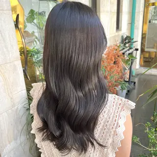ロング カラー ブリーチなし✨艶髪 カラー𓃲YAGIのヘアスタイル