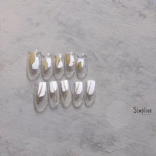 ネイル simpliee / arisaのネイルデザイン