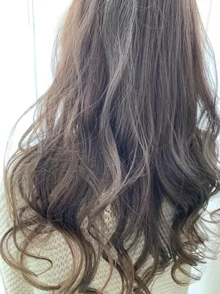 ロング カラー fio マナミのヘアスタイル