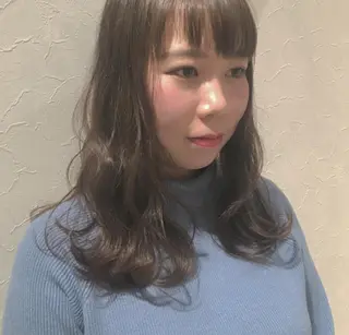 セミロング カラー nakahara madokaのヘアスタイル