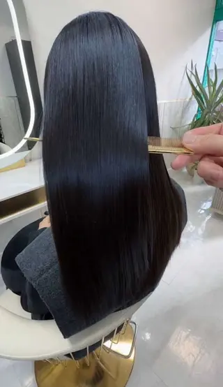 ミディアム エグチ シンイチのヘアスタイル