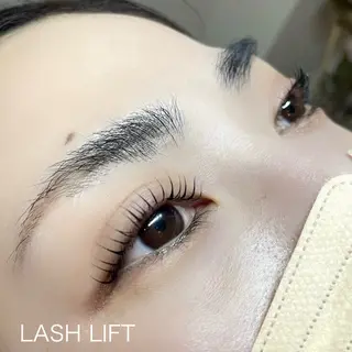 マツエク・マツパ 石川 裕美の眉毛・アイブロウイメージ