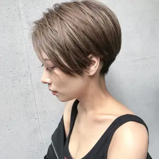 ショート カノンバイフラミューム所属・ショートは任せて ミヤザキのヘアスタイル