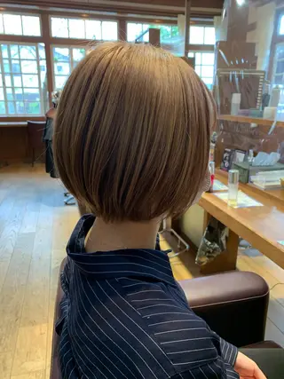 ショート カラー Artist 藤﨑紘成のヘアスタイル