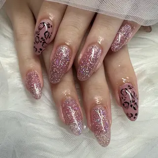 ネイル Rave所属・touma Rinaのネイルデザイン