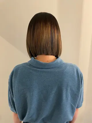 ミディアム カラー 渋谷 留菜のヘアスタイル