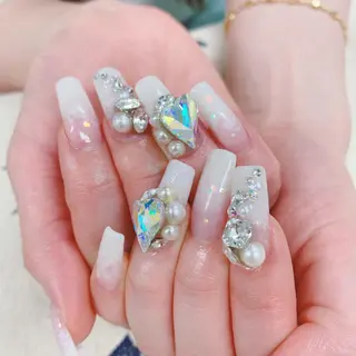 ネイル ユリシスネイル 担当近藤のネイルデザイン