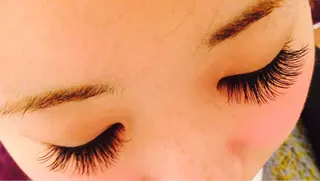 マツエク・マツパ サクラブロウ 大阪駅前第4ビルのマツエク・マツパデザイン