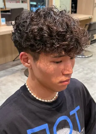 メンズ ハイトーン/ダブル カラー/あやかのヘアスタイル