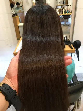 セミロング カラー メンズ眉毛ITSUK Iメンズ専門　新宿の眉毛・アイブロウイメージ