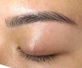 アイブロウ ar+ Fukamachiの眉毛・アイブロウイメージ