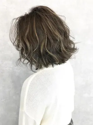 ミディアム カラー レイヤーカット BLend 渋谷のヘアスタイル