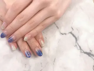 ネイル ネイルリボン 受付スタッフのネイルデザイン