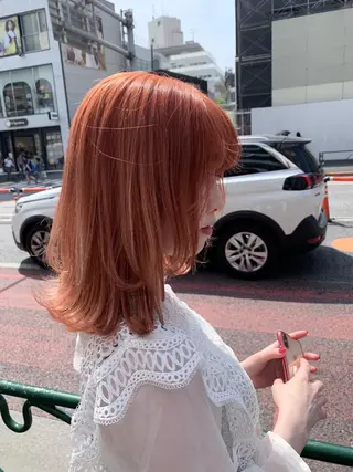 ミディアム カラー 艶ハイトーン/ヘア アレンジAYAKAのヘアスタイル